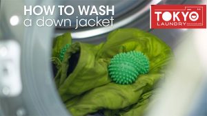 Cách giặt khô áo lông vũ tại nhà