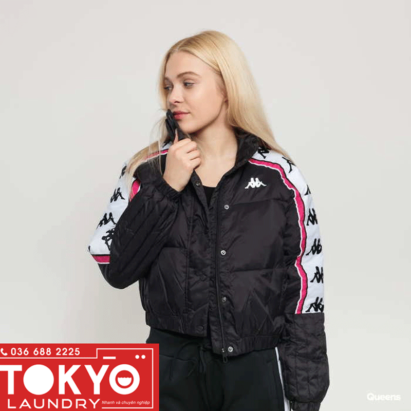 Dịch vụ giặt là quần áo thể thao