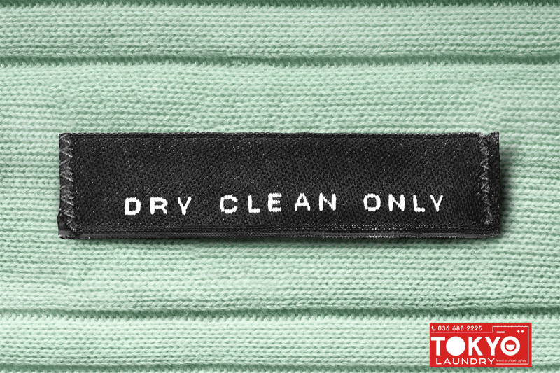 Giặt khô với các vết bẩn đặc biệt