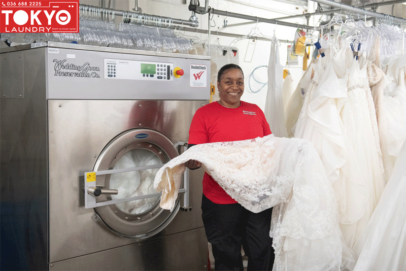 Có thể giặt áo cưới cô dâu bằng máy giặt được không  Cleanipedia
