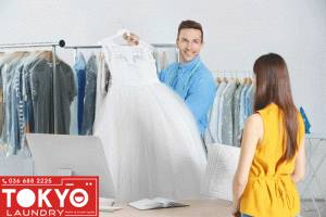 GIặt khô váy cưới