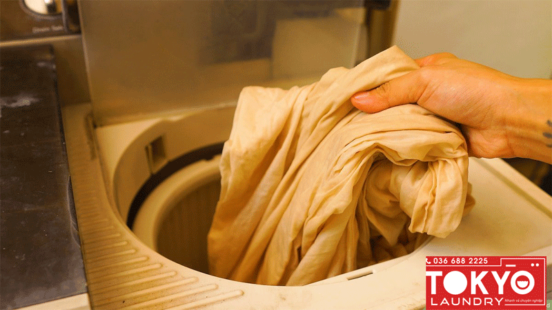 thời điểm giặt chăn ga