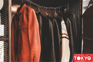 Có nên giặt khô áo da, da lộn