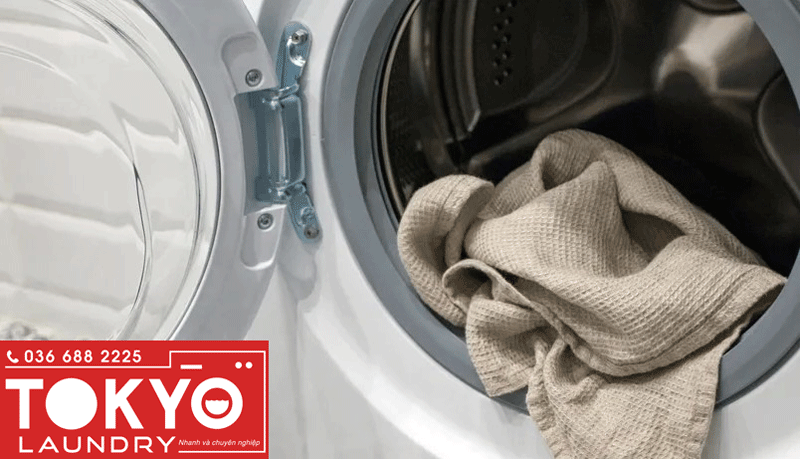 Cho đồ vào sấy