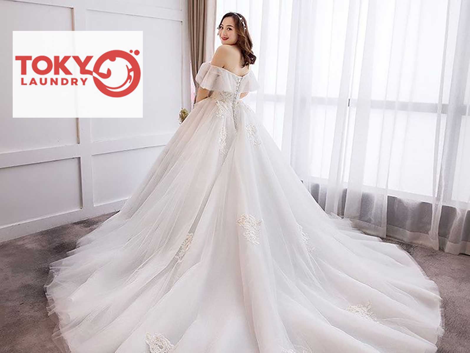 Cô dâu diện váy cưới công chúa voan trắng bồng bềnh nhờ giặt váy cưới tại phố 8/3
